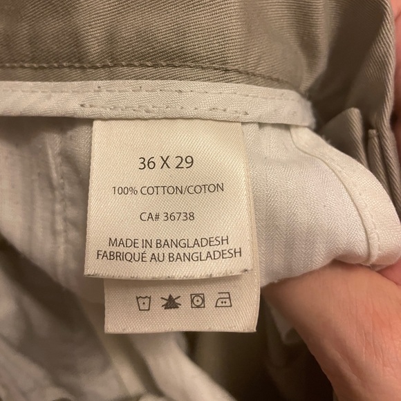 HAGGAR CHINO PANTS 36x29 - Picture 3 of 6